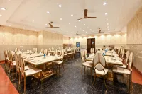 Hotel Sks Grand Palace-Vrindāvan Hotels in Isapur Khadar