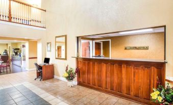 Quality Inn & Suites Canton, GA