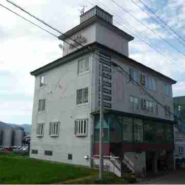 Hotel Vallee Village Hotel Exterior