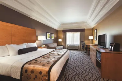 La Quinta Inn & Suites by Wyndham Coeur D`Alene Hotels in Кьор-д’Ален