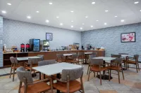 Wyndham Garden Columbia/Ft. Jackson - breakfast