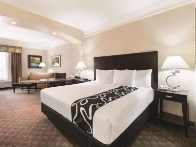 La Quinta Inn & Suites by Wyndham Pharr Rgv Medical Center Hotels in Hidalgo County