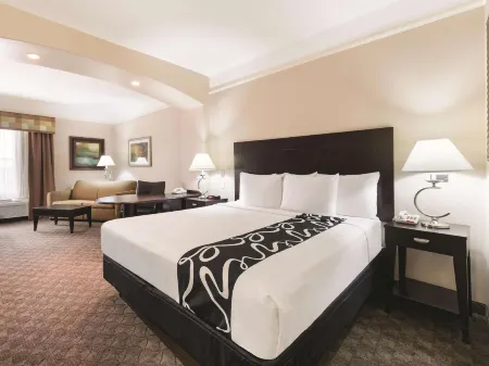 La Quinta Inn & Suites by Wyndham Pharr Rgv Medical Center