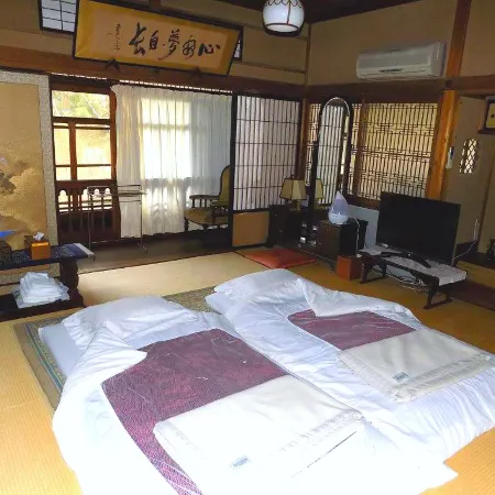Yugawara Seikoen