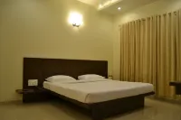 Hotel Sai Smaran Hotels in Pohegaon Kh.