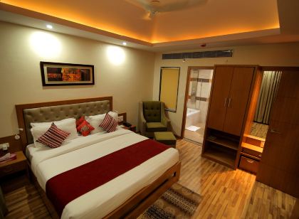Hotel Hampi International