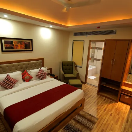 Hotel Hampi International