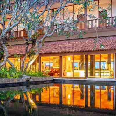 Cinnamon Bentota Beach Hotel Exterior