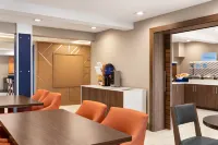 홀리데이 인 익스프레스 볼링 그린, IHG 제공 - 조식 운영