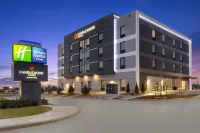 Candlewood Suites Collingwood Hotels in Clearview