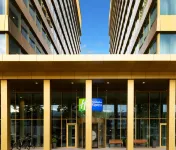 Holiday Inn Express AMSTERDAM - NORTH RIVERSIDE by IHG Hotels near Python Bridge / High Bridge