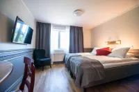 Gylle Hotell & Restaurang Brödernas Hotel di Borlange