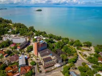 Golden Tulip Essential Belitung Hotels in Belitung