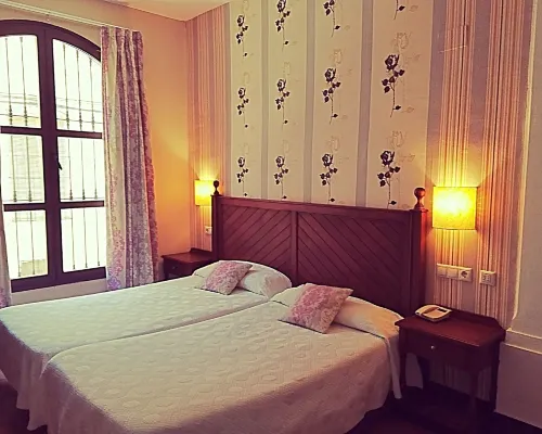 Hotel Rosaleda Don Pedro Hôtels à : Úbeda