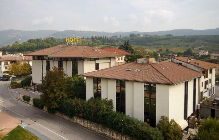 Kona Hotel Verona