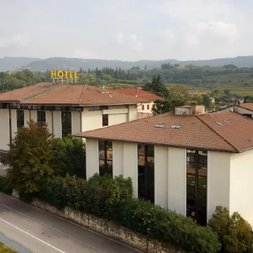 Kona Hotel Verona