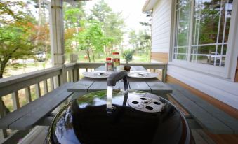 Taean Lily Pension (Water Slide, Camping Terrace, Ott, Kids, Seasoning)