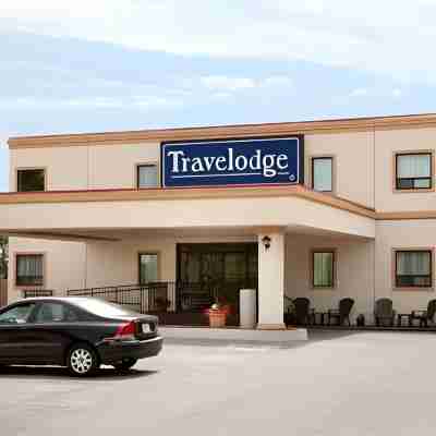 Travelodge by Wyndham Trenton Hotel Exterior