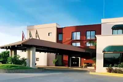 Fiesta Inn Leon Hotel in zona Operadora Poliforum Conexpo