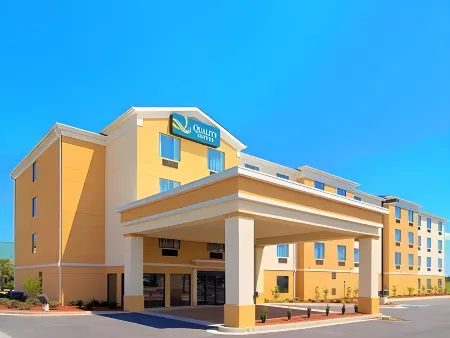 La Quinta Inn & Suites by Wyndham Warner Robins - Robins AFB