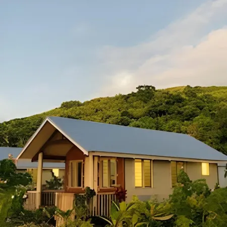 Mai Sunset Island Resort Отели в г. Остров Дравака