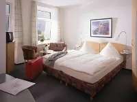 Hotel Zur Post Hotels in Ernst