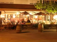 Logis Hôtels - le Bellaroc - Hôtel 2 étoiles et Restaurant