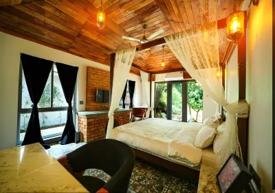 Stonarc Resort