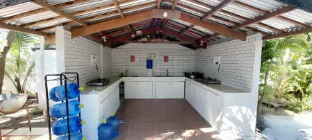 Casa Angelina Resorts Отели в г. Ботолан