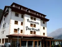Hotel Valdecoro Hotels in Lon