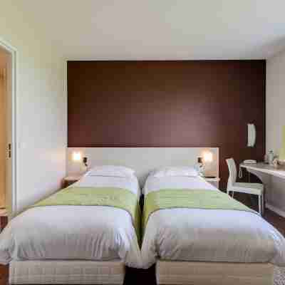 Brit Hotel Saint Méen en Brocéliande - Restaurant L' Adresse Rooms