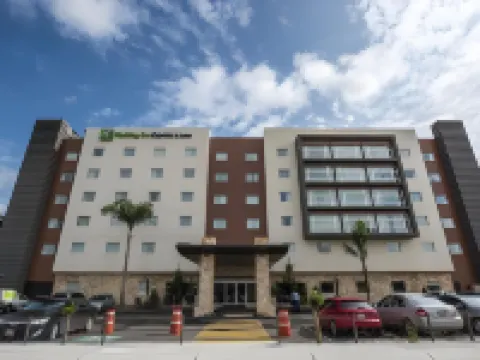 Holiday Inn Express & Suites CELAYA by IHG Hotels in Celaya