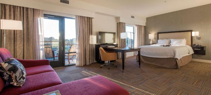 Hampton Inn & Suites by Hilton Phoenix Tempe Отели в г. Темпе