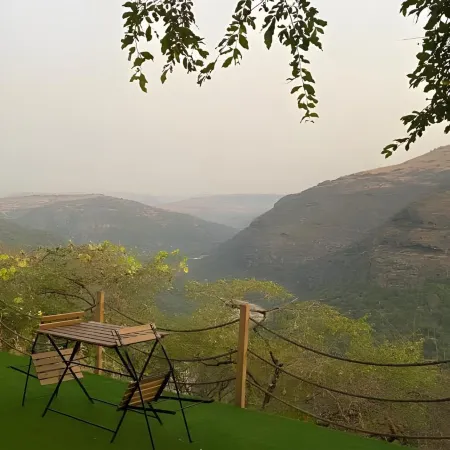 Serene Glamping