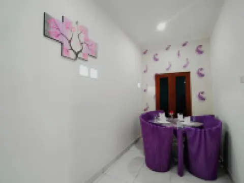 Graha Dewata Home Hotels in Dau