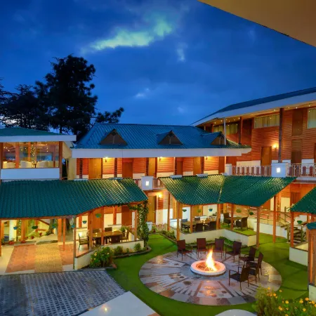 TreeHouse Chail Villas