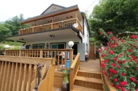 Mungyeong Sannaeeum Pension Hotel in zona Ssangyong Valley