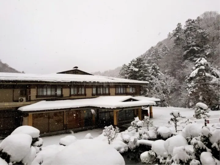 伊東園ホテル四万