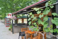 Wanju Wild Flower Pension Các khách sạn gần Daedunsan Provincial Park
