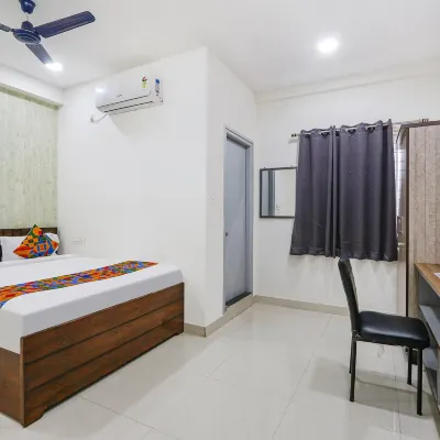 Via Dream Connect - Narsingi Các khách sạn gần Công viên Đại Dương