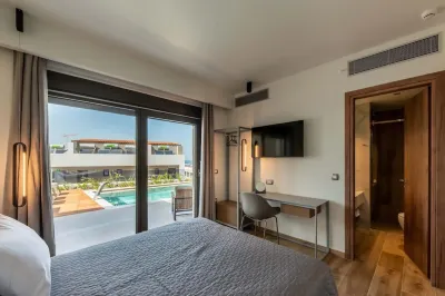 Villa Luna I 100m to Sea Free Heated Pool