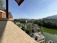 Winter Rose Apartment (Ehong Road No. 1)