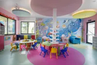 Sailor's Beach Club