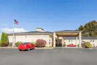 Quality Inn & Suites Hotels in Portsmouth