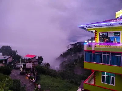 Hotel Ojas Hotels in Barog