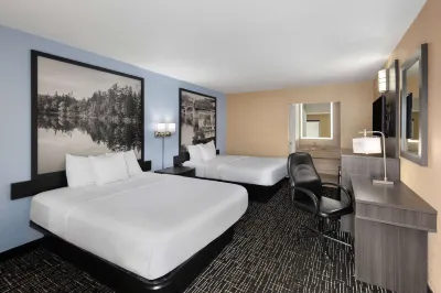 Super 8 by Wyndham Paducah I-24 Exit 4 Hotels in Paducah