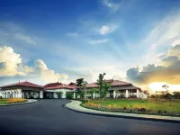 The Lake Garden Hotel Nay Pyi Taw - MGallery Collection Hotels in 