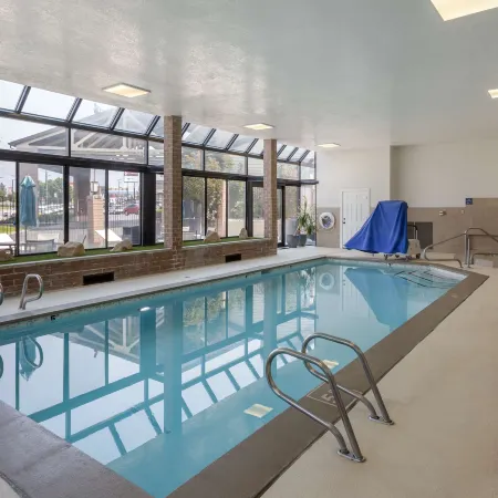 Best Western Plus CottonTree Inn