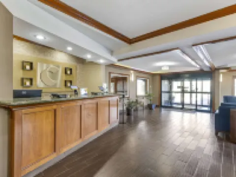 コンフォート イン & スイーツ ジレット ニア キャンベル メディカル センター ジレットのホテル