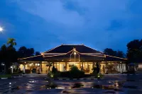 Kusuma Sahid Prince Hotel Solo Hotels in der Nähe von Klewer Market